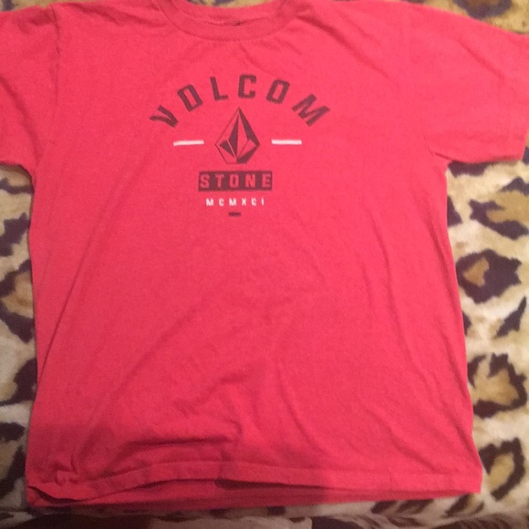Volcom Other - Volcom red tee shirt